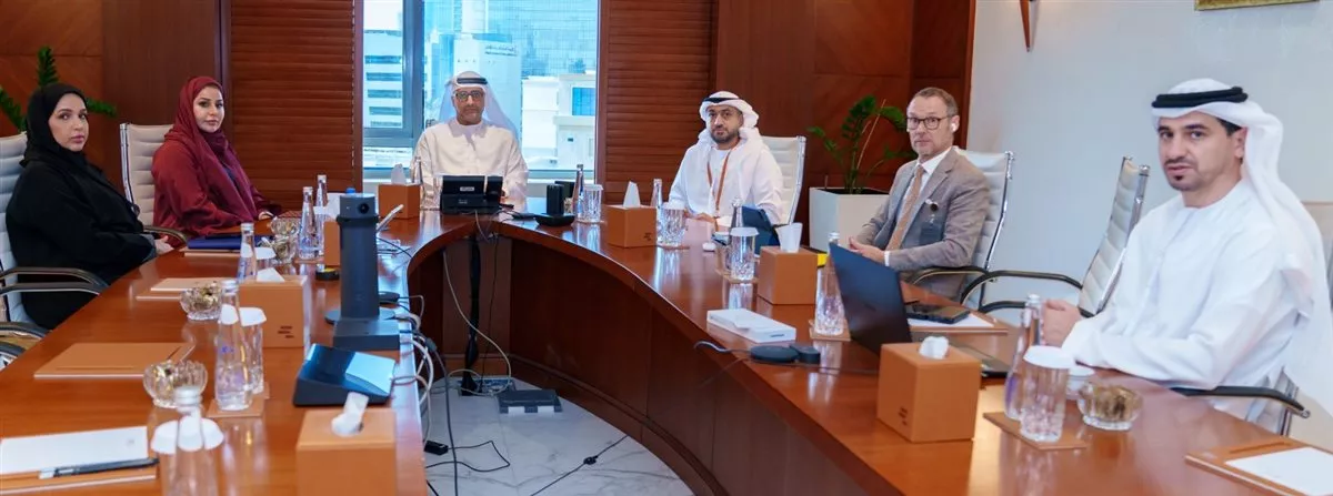 جانب من اجتماع لجنة الذكاء الاصطناعي