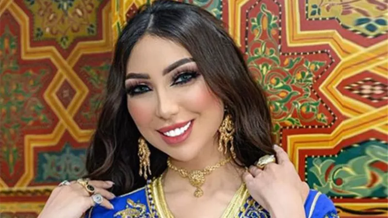 المطربة المغربية دنيا بطمة تعتذر للشعب المصري.. اعرفي السبب 