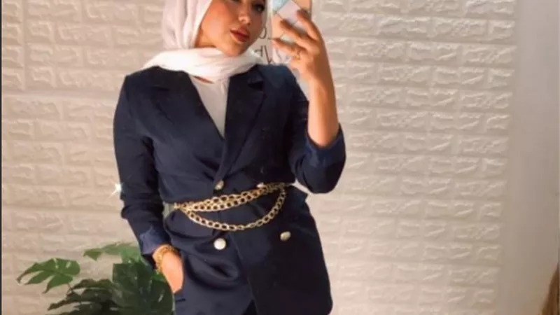 قبل الصيف.. البدلة النسائية تتربع على عرش الموضة بالوطن العربي