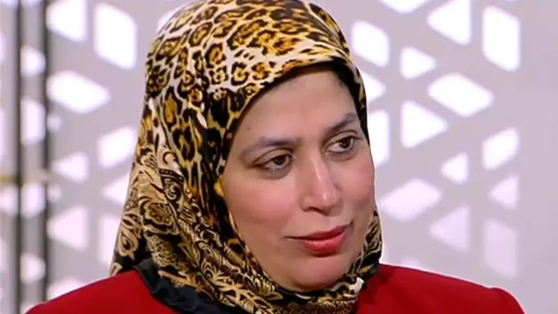 أسماء الحسيني تكشف سر زيارة السيسي للسودان.. فيديو