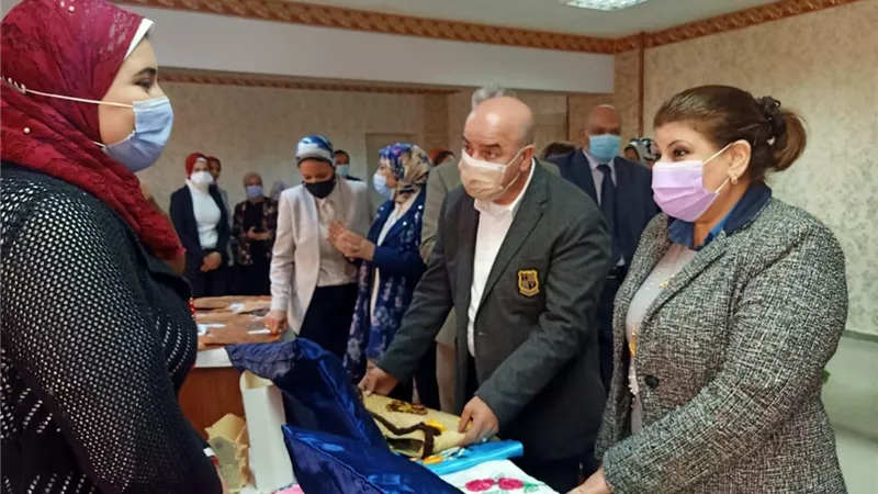 «شجعي منتج بلدك».. ختام الدورة التدريبية في «الهاند ميد» على الستان بالإسكندرية