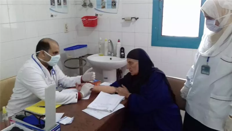 تستمر يومين.. إطلاق 7 قوافل طبية مجانية ضمن حياة كريمة
