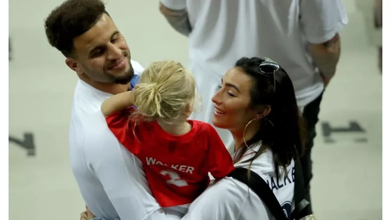 بـ40 ألف استرليني.. «كلب» يحمي أسرة لاعب مانشستر سيتي