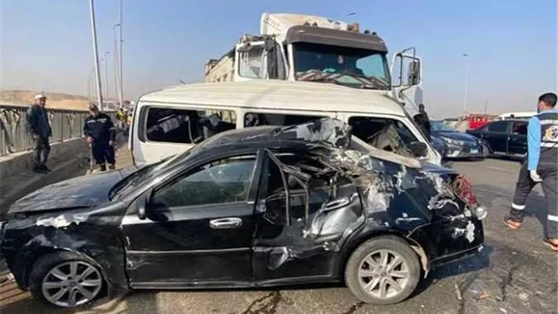 بعد عصام صاصا .. اتهام عباس ابو الحسن بدهس سيدتين بسيارته في الشيخ زايد  