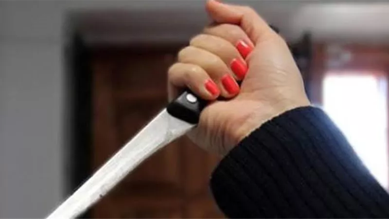 القبض على سيدة في كفر الشيخ بتهمة محاولة قتل زوجها لرفضها العلاقة الزوجية 