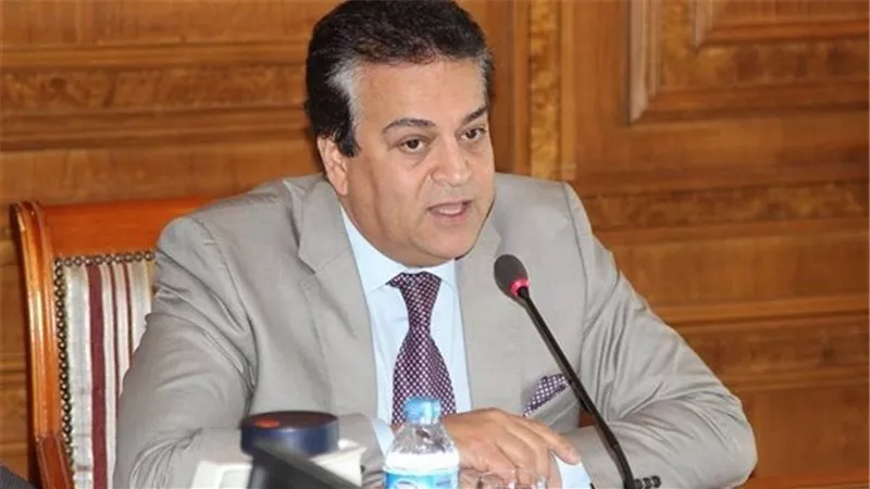البحث عن الفتيات مستمر.. وزير الصحة يتابع حادث «معدية أبوغالب» 