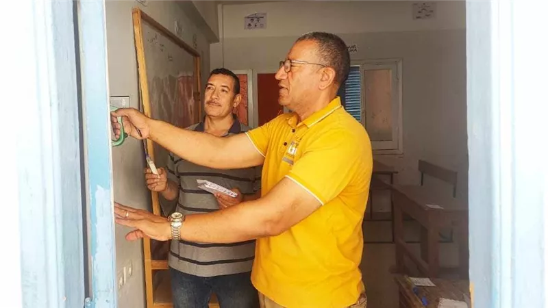 تجهيز وفرش لجان الثانوية الفنية للتمريض استعدادًا للامتحانات بجنوب سيناء