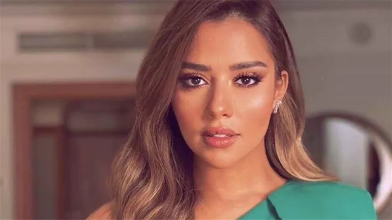 بلقيس تشن هجومًا على روتانا: محاولات لقمعي فنيًا 