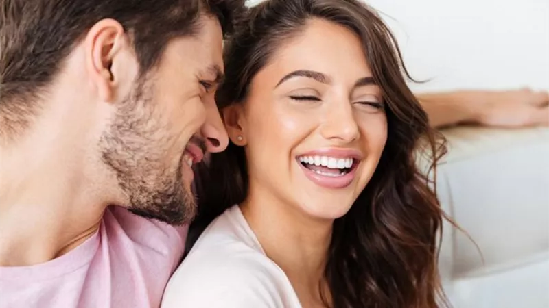5 عادات يحرص عليها الأزواج السعداء