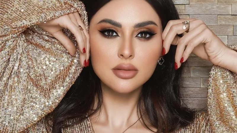  خطوات تطبيق المكياج الخليجي كالمحترفين