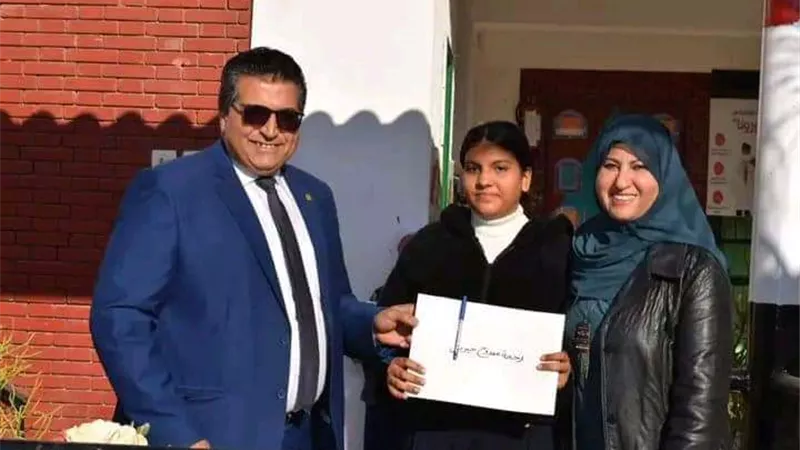 «هير نيوز» تهنئ الطالبة رحمة ممدوح الثانية في الشهادة الإعدادية بجنوب سيناء