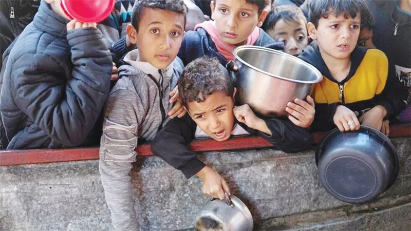 كم طفلًا‭ ‬دون‭ ‬سن‭ ‬الخامسة‭ ‬يعيشون فقرًا غذائيًا حادًا؟ اليونيسيف تجيب