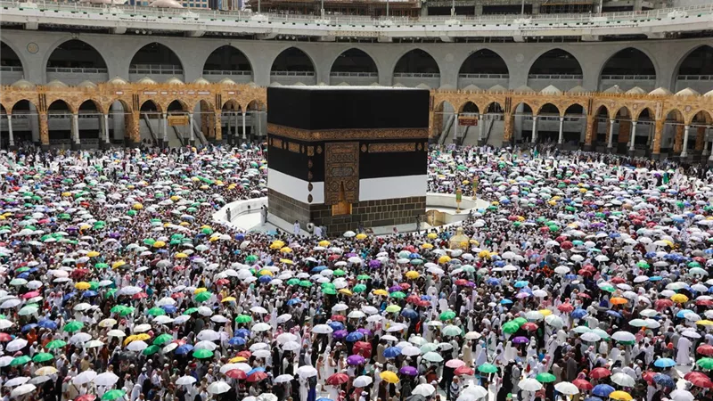 ما حكم الحج من مال حرام؟ «الإفتاء تُجيب»