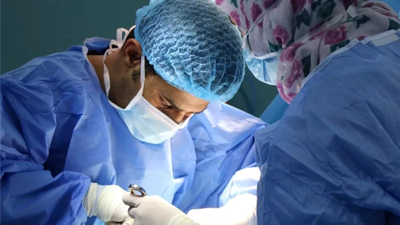 انقاذ حياة حاجة تركية سبعينية من جلطة دماغية