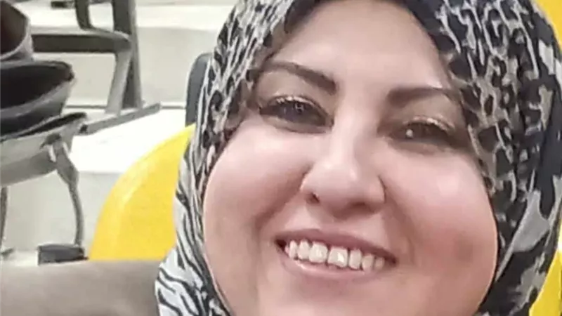 هير نيوز يهنئ نجلاء الجعلي مديرة مدرسة إعدادية طور سيناء لحصول مدرستها على الجودة