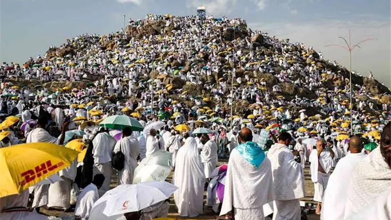 لماذا يعتبر يوم عرفة من أقدس الأيام في الإسلام؟