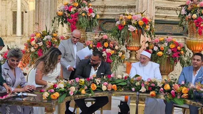 صور عقد قران ابنة مفيدة شيحة تحتل السوشيال ميديا بلقطات مميزة ومبخجة