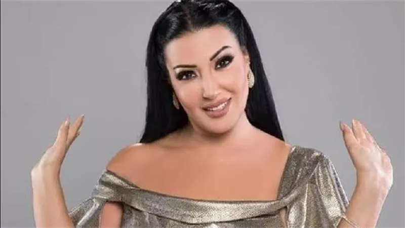 بعد فتحها باب الأسئلة للمتابعين.. ردود غير متوقعة ل سمية الخشاب  