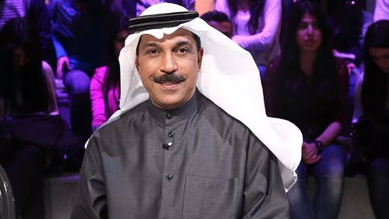 عبد الله الرويشد يثير قلق جمهوره بعد ظهوره على كرسي متحرك (فيديو)