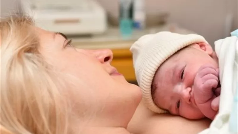  الولادة الطبيعية أم القيصرية.. أيهما افضل لصحة الأم والجنين