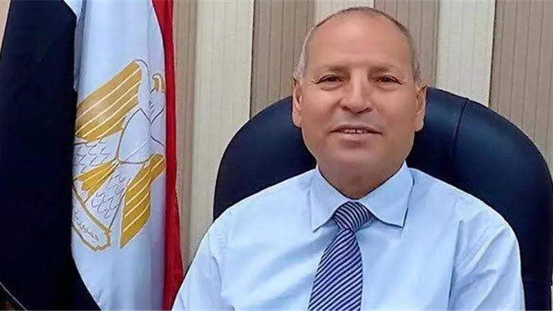 محافظ  القاهرة الجديد.. هل ينتصر إبراهيم صابر للأهالي في تسهيل التصالح والإنتهاء من العشوائيات؟