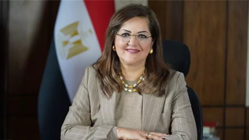 هالة السعيد مستشارة الرئيس للشئون الاقتصادية.. رحلة نجاحات من التخطيط إلى الشورى 