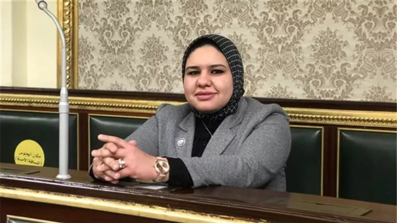 النائبة رواية مختار تقدم اول طلب احاطة لوزير الأوقاف حول «خطبة الجمعة»