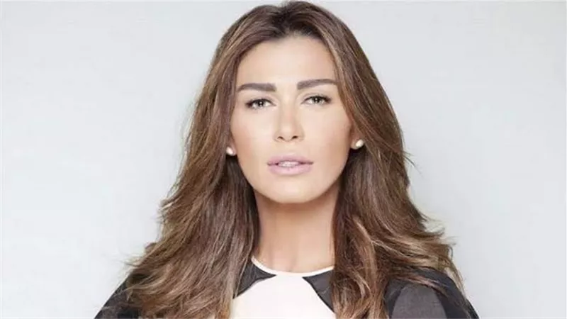 سر اقتحام نادين الراسي لمنزل سيدة سورية وإنقاذ طفلها 