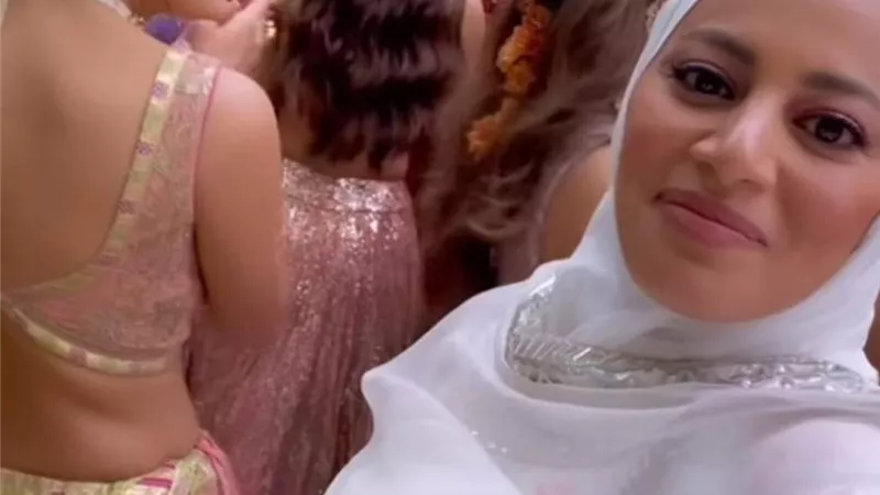 جاكي شروف يغازل رانيا يحيى في حفل زفاف أنانت إمباني ويعرض عليها الزواج (صور)