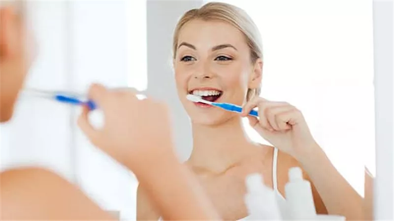 8 طرق للحفاظ على نظافة وصحة الأسنان للتخلص من مشاكل انعدام الثقة 