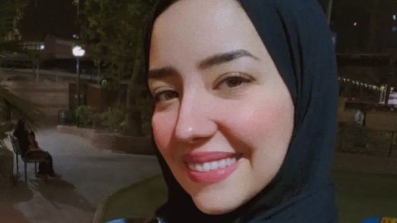 بقلم رنا أيوب: الأمومة والاحتواء.. رحلة في تربية الجيل الجديد بحب وابتكار