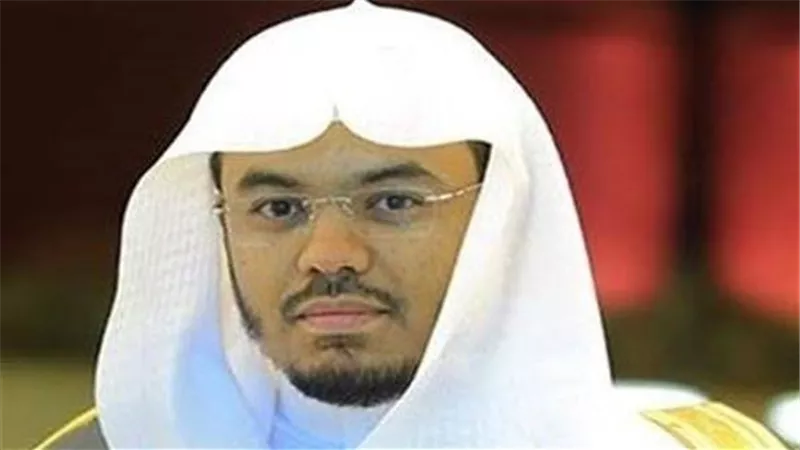 حقيقة اعتزال الشيخ ياسر الدوسري.. وما هي الأسباب؟ 
