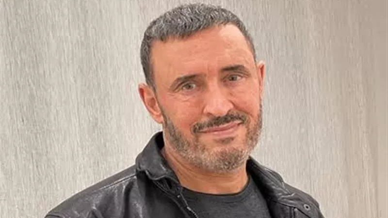 كاظم الساهر يعبر عن حبه للجمهور المصري بعد حفلته بمهرجان العلمين