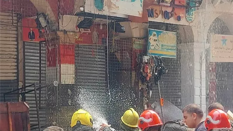 النيابة العامة تنتدب خبراء الأدلة الجنائية لمعاينة «حريق العتبة»