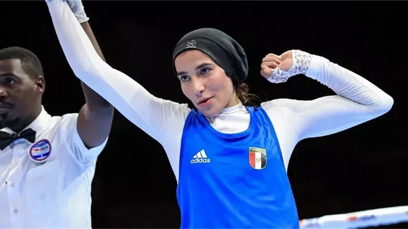 اللجنة الأولمبية تفجر مفاجأة بشأن أسباب انسحاب يمنى عياد من أولمبياد باريس
