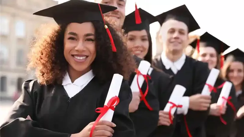 بعد ظهور النتيجة.. 8 أفكار هدايا عملية للناجحين في الثانوية العامة