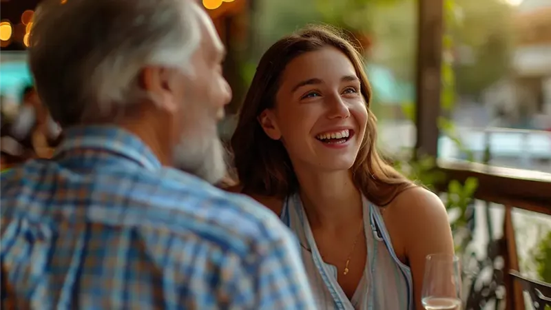 لماذا تنجذب المراهقات إلى الرجل المتقدم في العمر؟