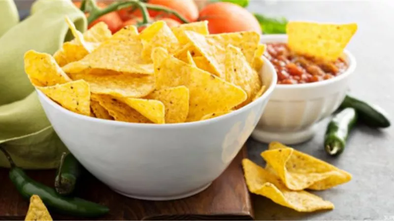 لسهرة ممتعة.. طريقة عمل الدوريتوس بخطوات سهلة في المنزل