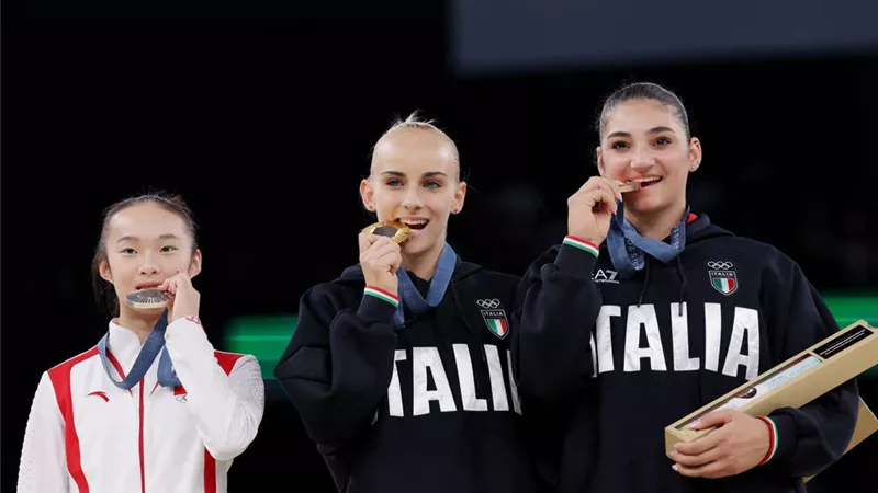 تقليد تشو ياكين في أولمبياد باريس 2024 يكتسح الإنترنت (صور) 