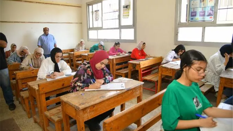 محافظ بني سويف يعتمد نتيجة الإعدادية الدور الثاني بنسبة نجاح 84%  
