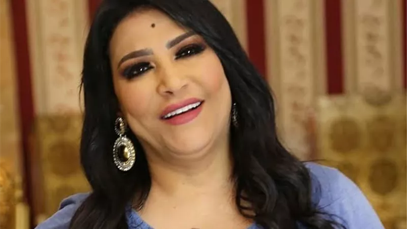 الفنانة بدرية طلبة تكشف معاناتها مع المرض الخبيث