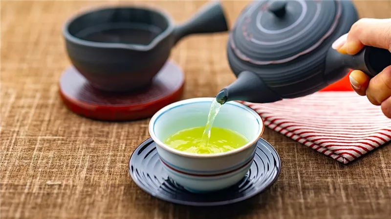  تفسير رؤية الشاي الأخضر في المنام وعلاقته بسعة الرزق وكثرة المال