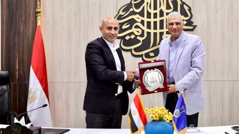 وزير التعليم يجتمع مع مديرى الإدارات التعليمية ومديري المدارس بأسوان وقنا والأقصر