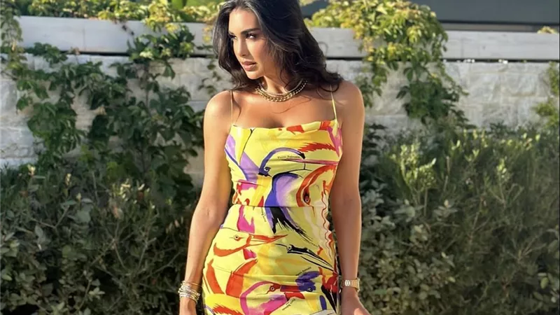ياسمين صبري تخطف الأنظار بإطلالة صيفية مميزة (صور)   