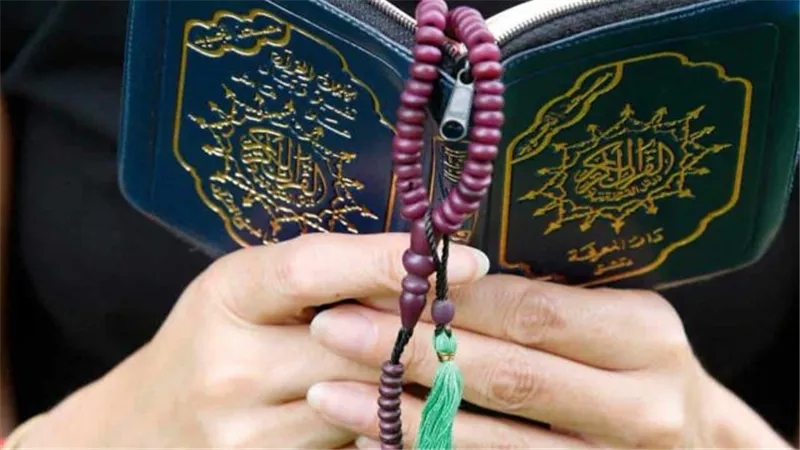 تفسير حلم قراءة سورة الفلق في المنام لابن سيرين