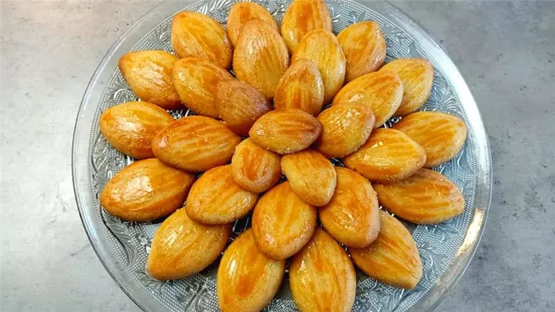 طريقة عمل رموش الست مثل المحلات