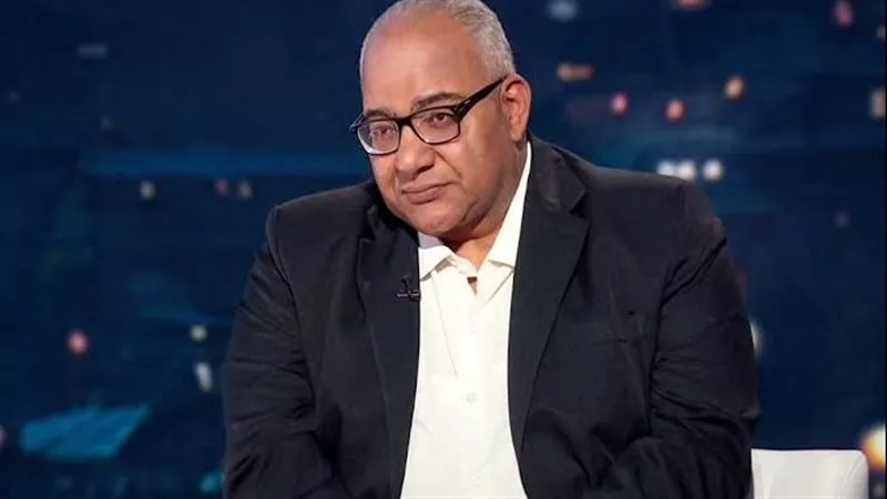 بيومي فؤاد عن كاملة أبو ذكري: سقطت من نظري ولن يجمعني بها أي عمل مجدداً