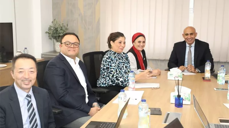 وزير التعليم يبحث تطوير منصة نظام إدارة المدارس المصرية اليابانية