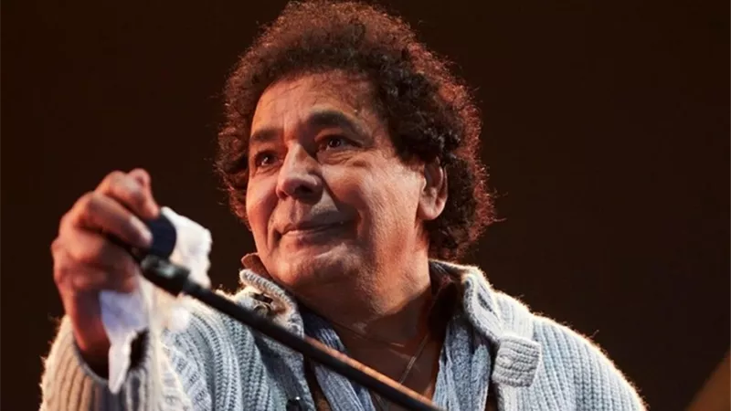 أحمد أمين يستعيد رحلة محمد منير الفنية بفيلم تسجيلي.. والمتحدة تعلق 