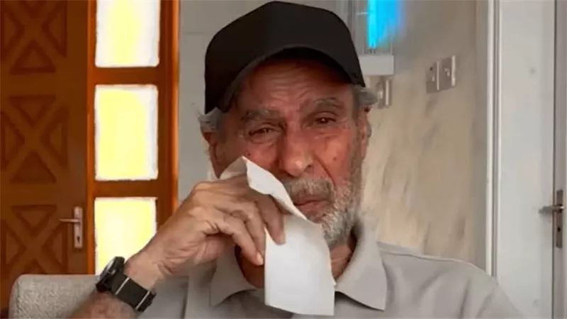 بعد تعاونه مع كاظم الساهر ونجوى كرم.. حسين دعيبس يثير الجدل من دار مسنين 